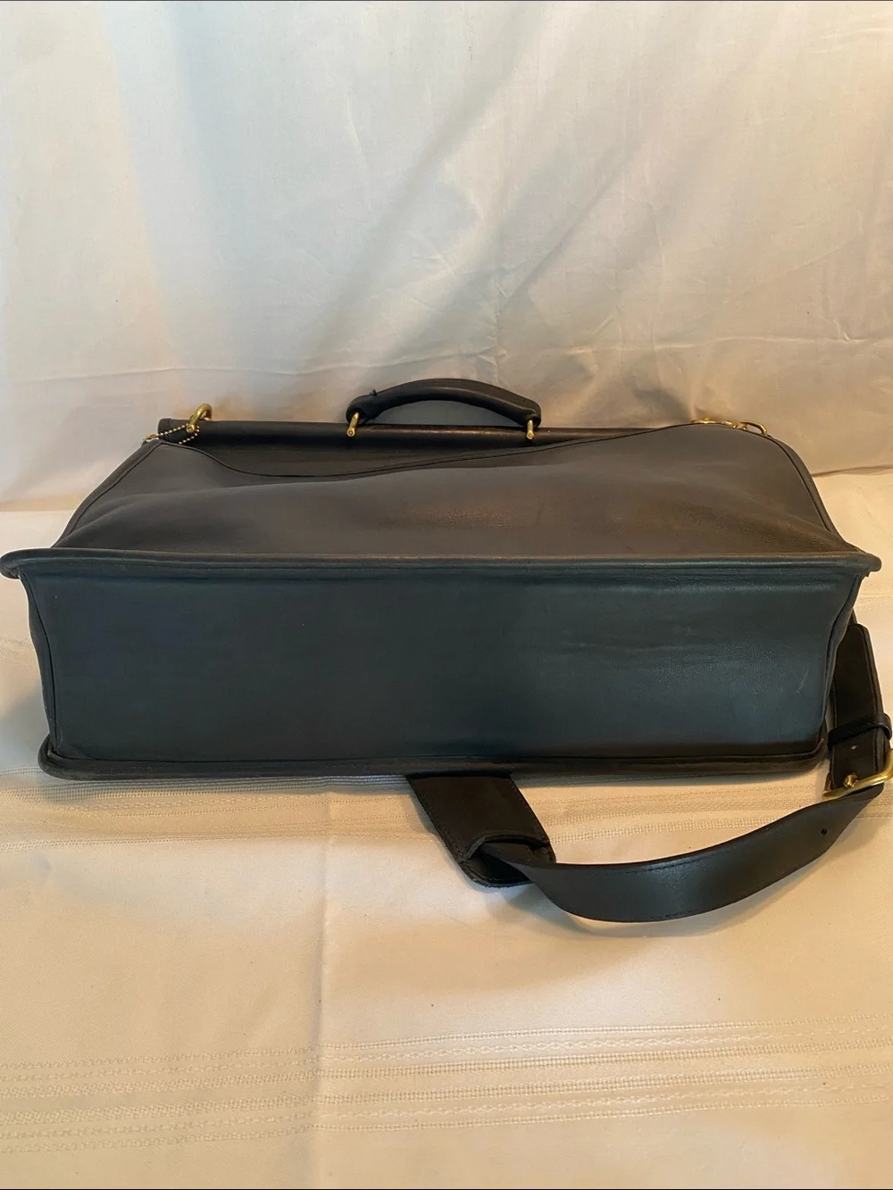 Vintage 5266 Coach Beekman Black Leather Briefcase with Gold Hardware